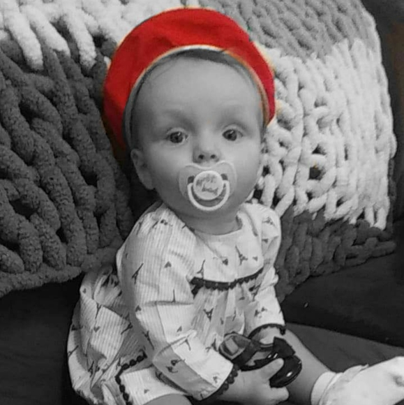 Meet your Posher, Jennifer - Picture 4 of 8